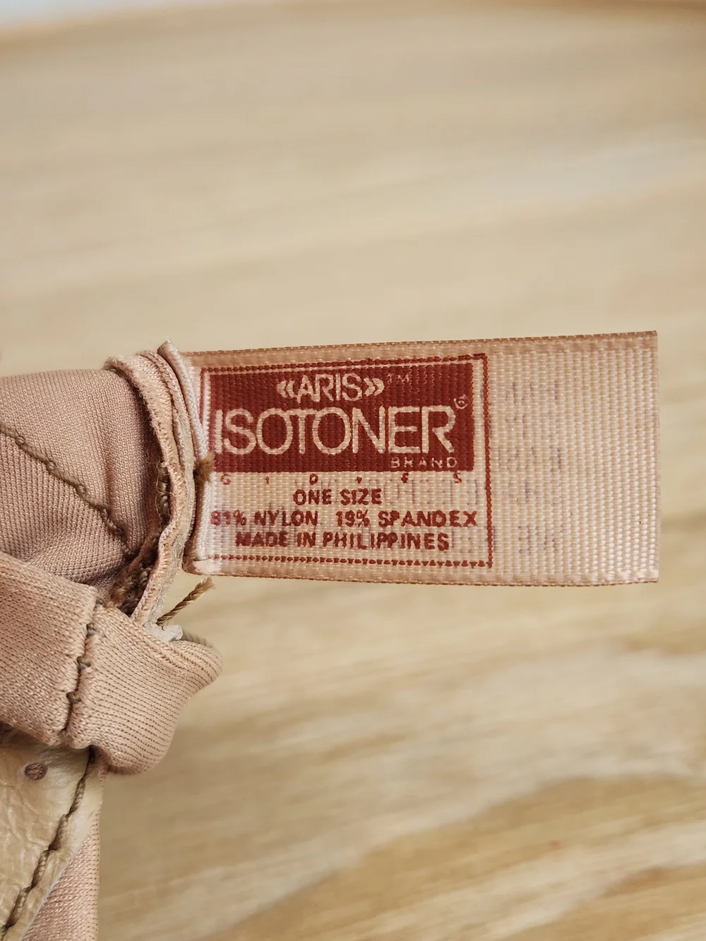 Aris Isotoner Vintage Gloves with Leather Chevron Trim - Beige